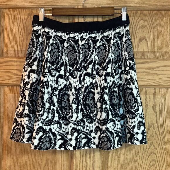 DKNY Wool Blend Mini Circle Skirt - Picture 8 of 8